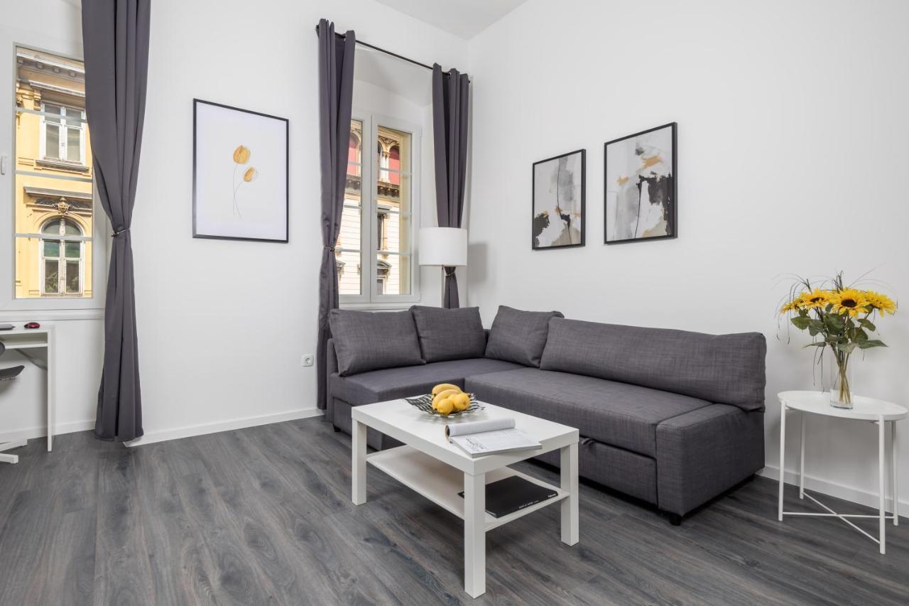 Apartment Nest In 1 Rijeka Buitenkant foto